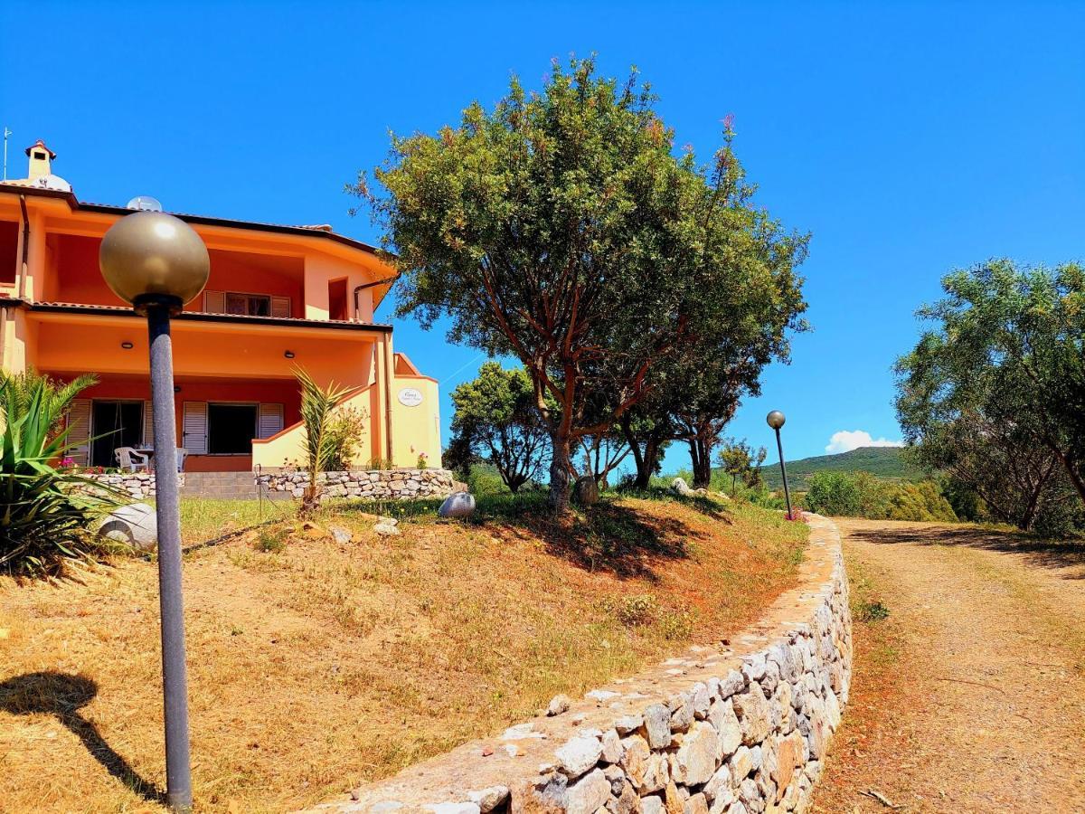 Villa Casa Mama Portixeddu Exterior foto